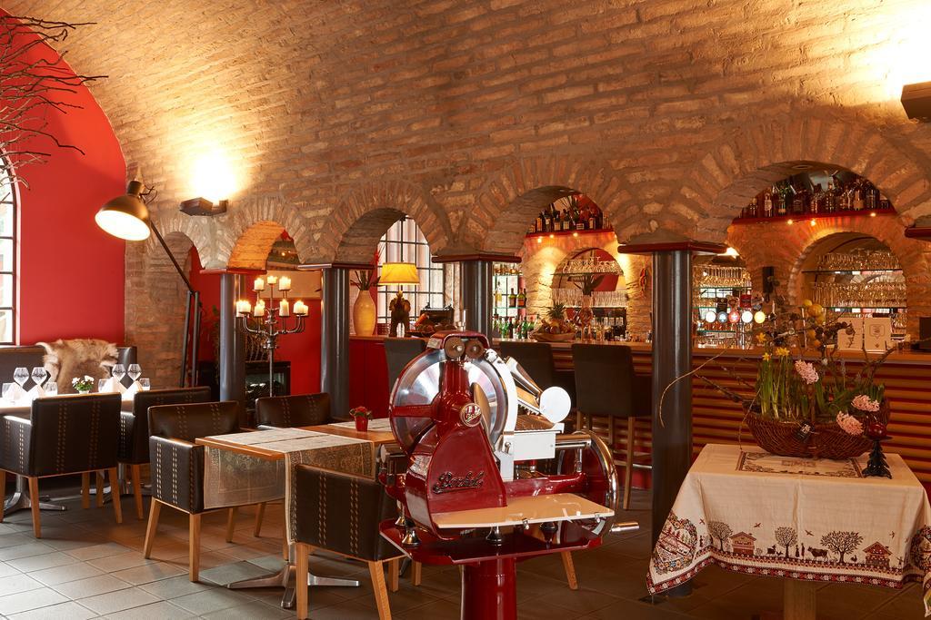 Le Kempferhof Golf Et Chateau-Hotel Plobsheim Екстер'єр фото